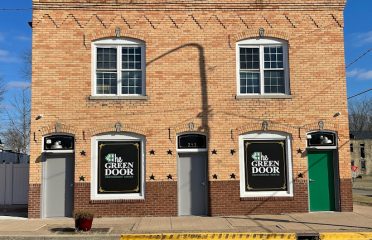 The Green Door – Burr Oak