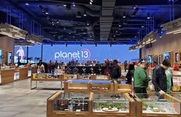 Planet 13 Holdings Inc