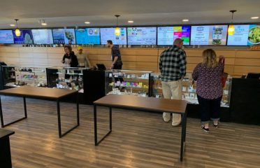 Nirvana Cannabis East Wenatchee