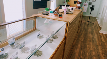 Cannabis Retailers In Maine, Recreational Cannabis Maine, Cannabis Dispensaries In Maine, Cannabis Stores In Maine