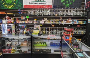 MS Vape and Smokers