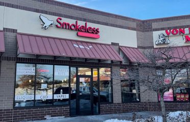 Smokeless – Vape and CBD